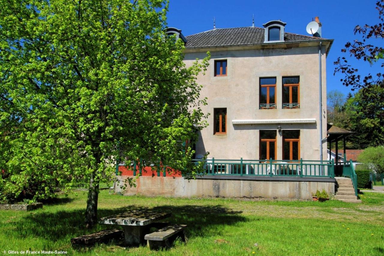 Au Fil Du Temps Bed & Breakfast Fougerolles-Saint-Valbert Eksteriør bilde