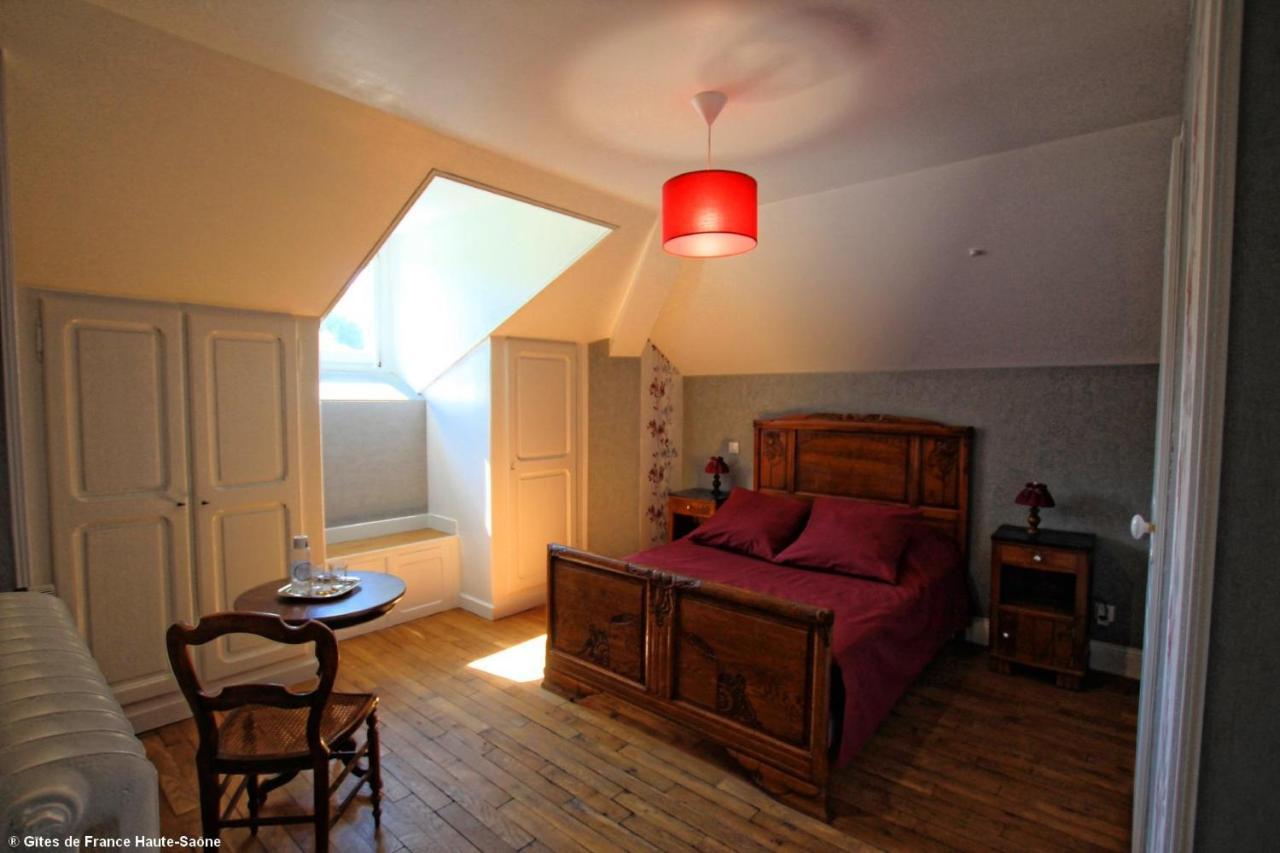 Au Fil Du Temps Bed & Breakfast Fougerolles-Saint-Valbert Eksteriør bilde